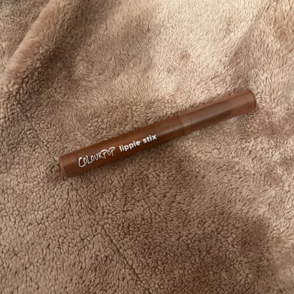 Colourpop lippie stix